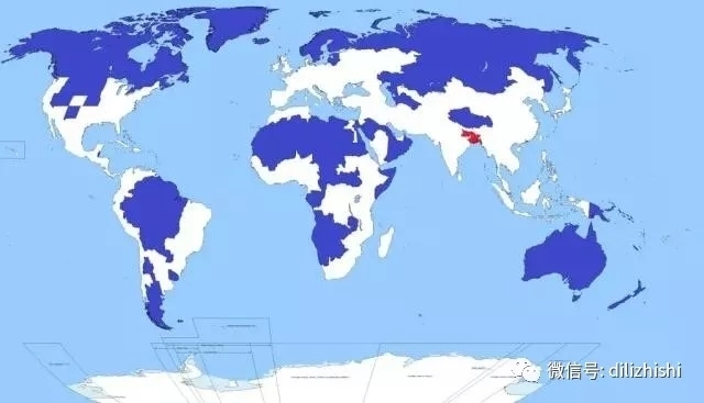 世界上有 5% 的人口在下图的蓝色区域，同时还有 5% 人口生活在红色区域.jpg